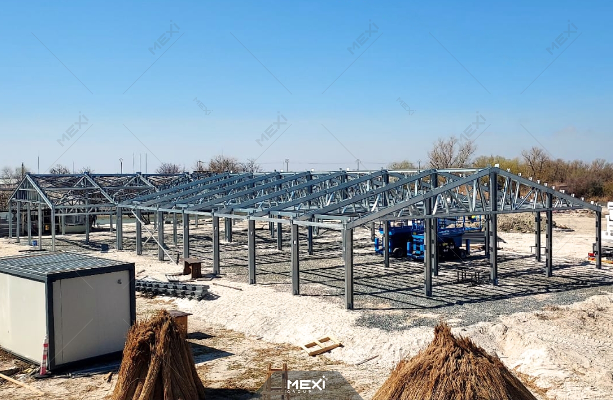 restaunat construit ca tip hală metalică